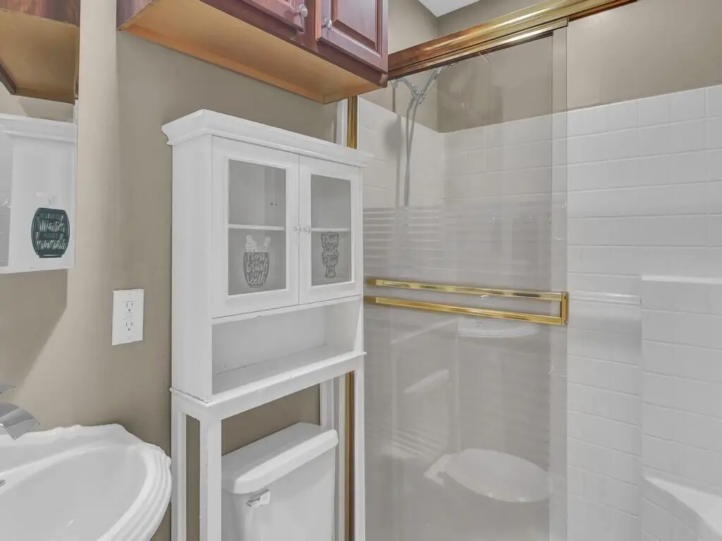 20220919193428479338000000-o at 725 4th Avenue, Vero Beach