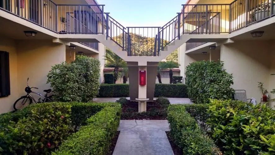 condo courtyard 2 - Copy at 120 N M Street L, Lake Worth Beach