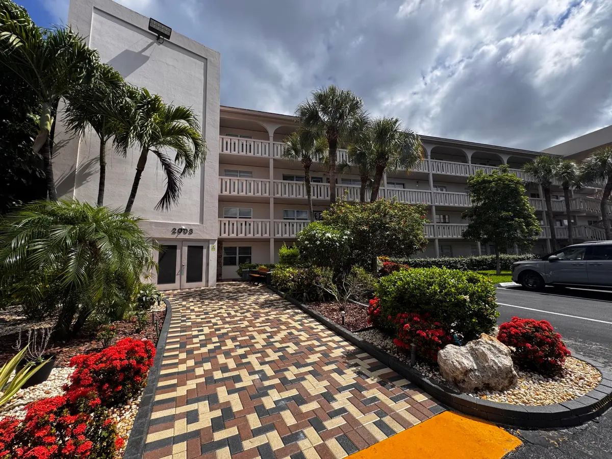 IMG_7138 at 2003 Granada Drive J2, Coconut Creek