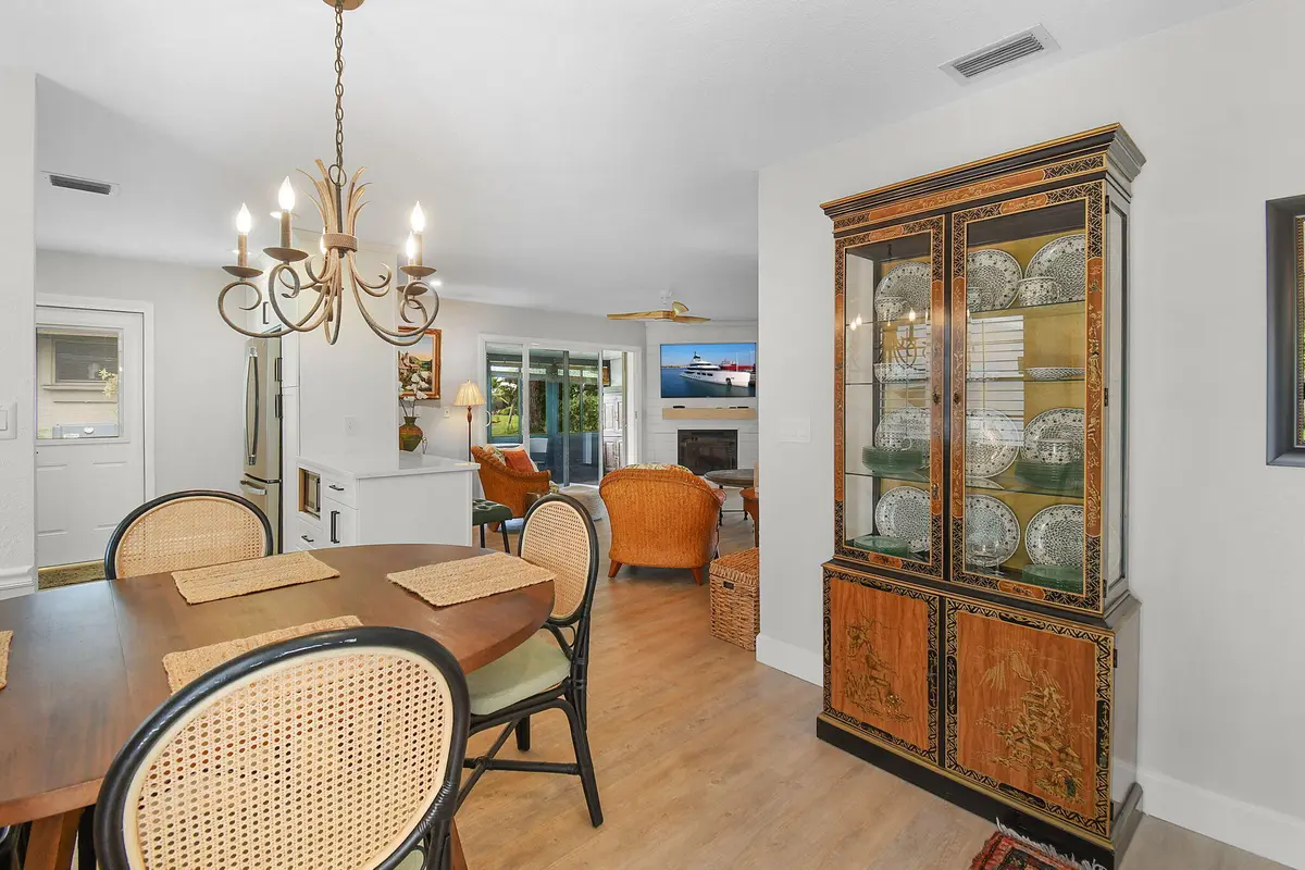 16-web-or-mls-500_6844 at 5251 SE Sea Island Way, Stuart