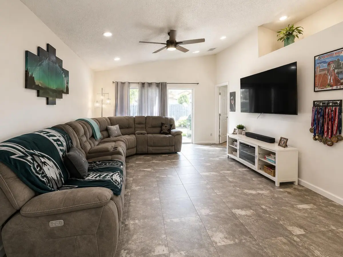 beyc6a236632e4665 at 7063 Middlebury Drive, Boynton Beach