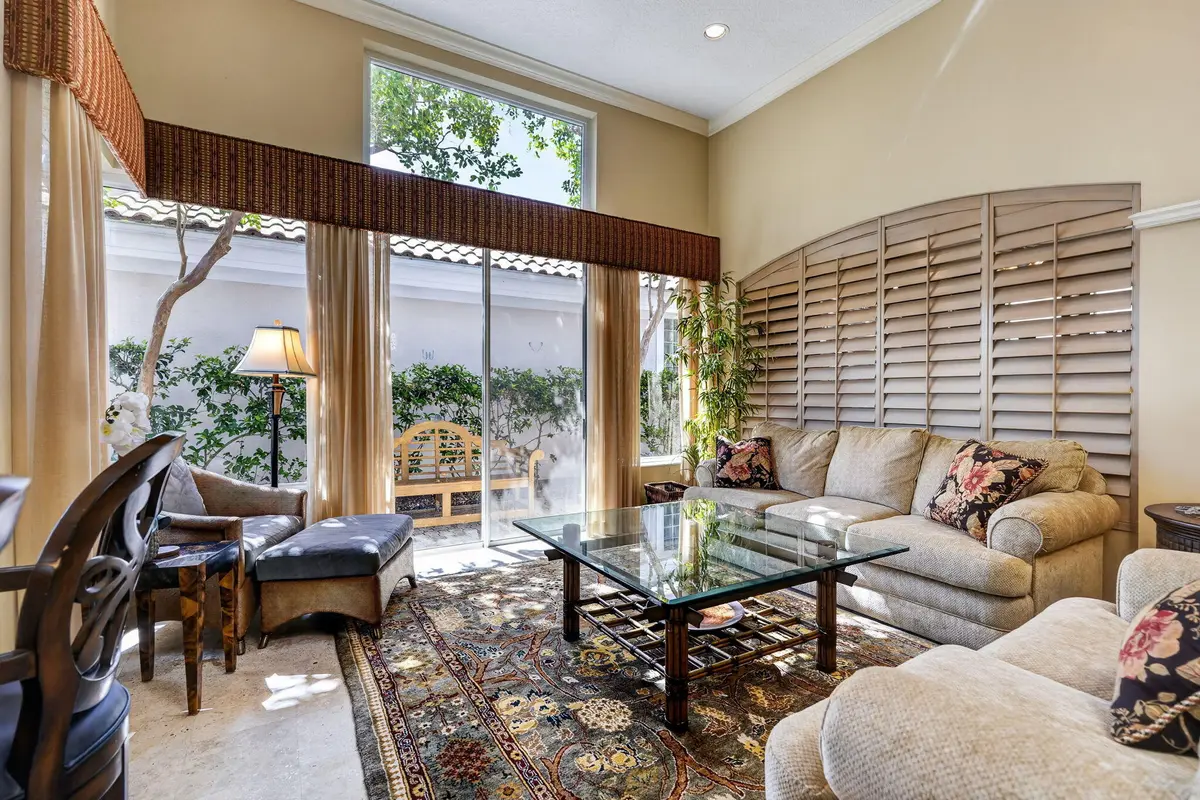 LIVING ROOM at 402 Eagleton Cove Way, Palm Beach Gardens