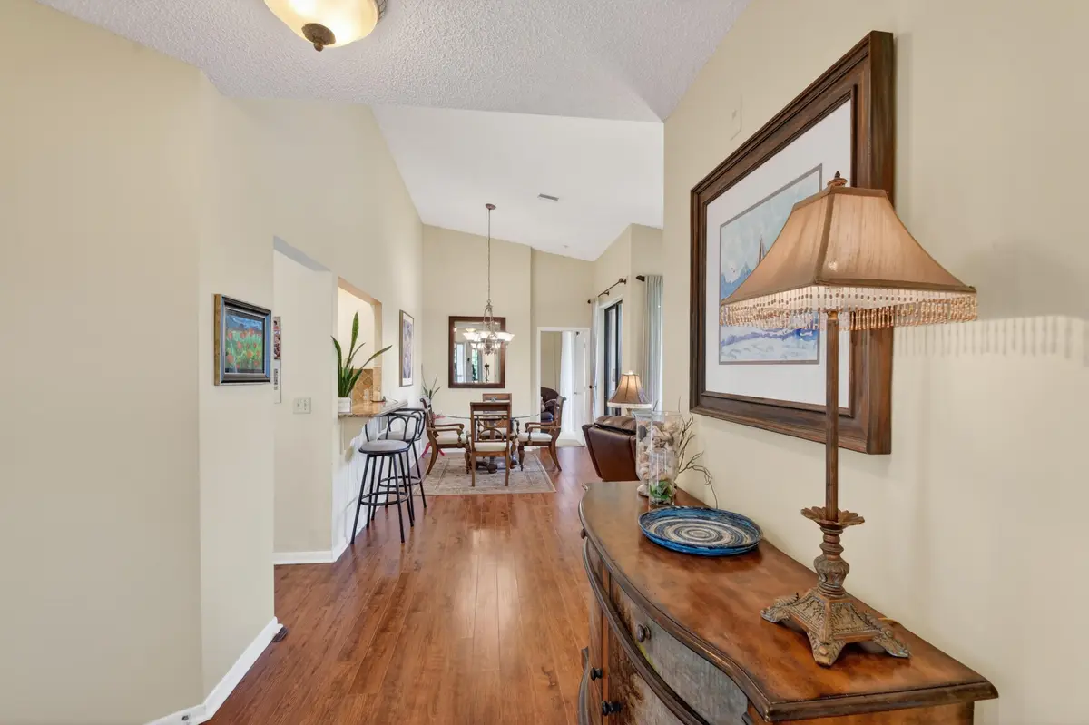 LAMINATE WOOD FLOORING at 5394 Firenze Drive M, Boynton Beach