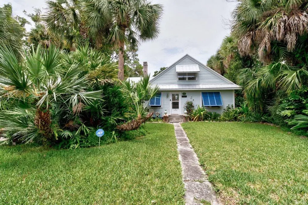 001_01_195 at 1927 21st Avenue, Vero Beach