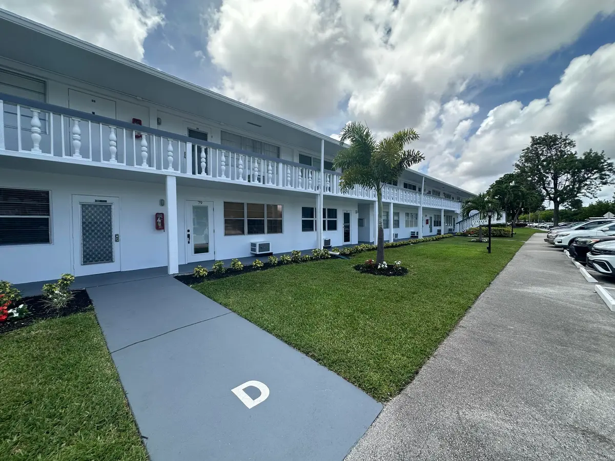 Farnham D at 81 Farnham D 81, Deerfield Beach