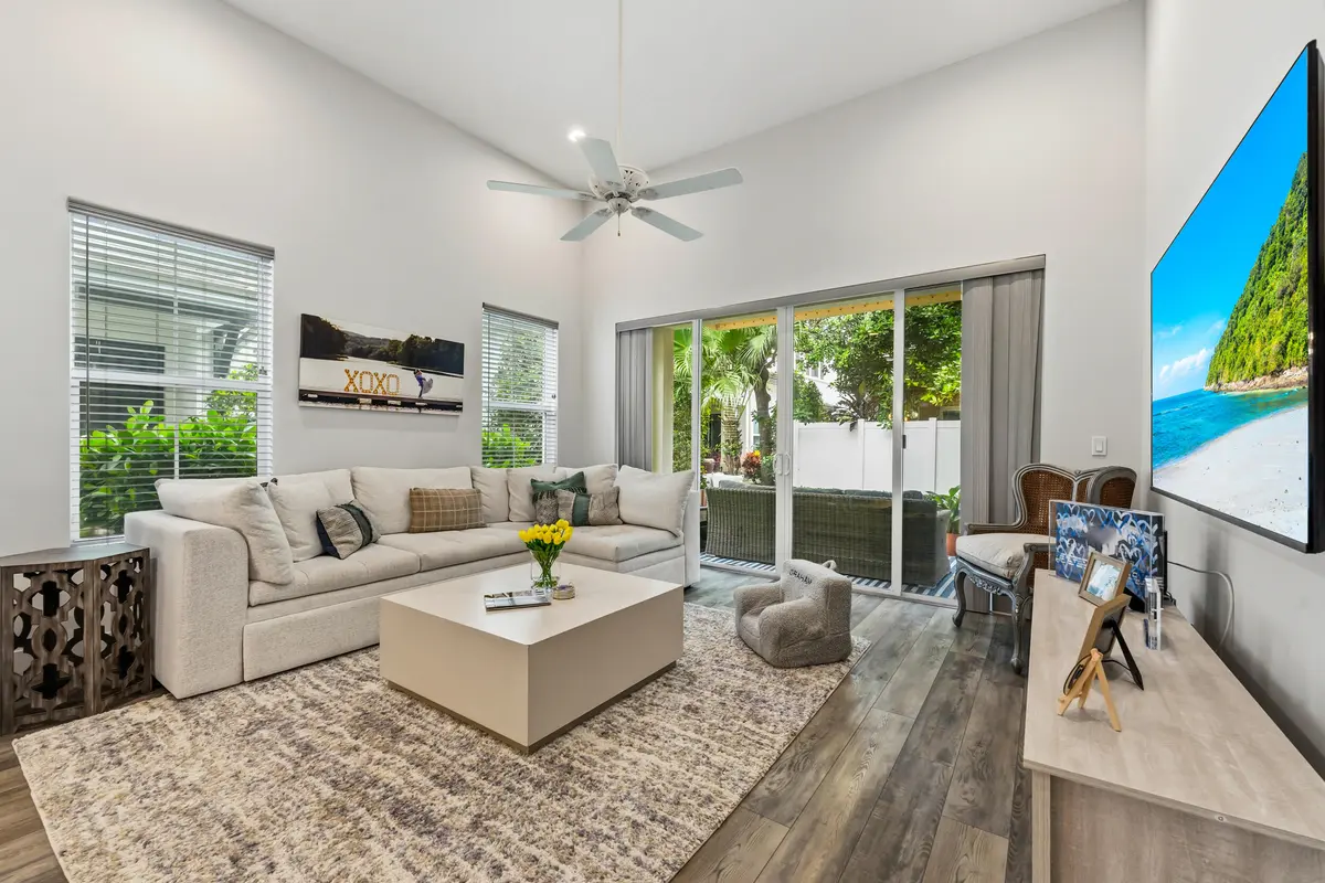 2_11 at 4916 Pointe Midtown Way, Palm Beach Gardens
