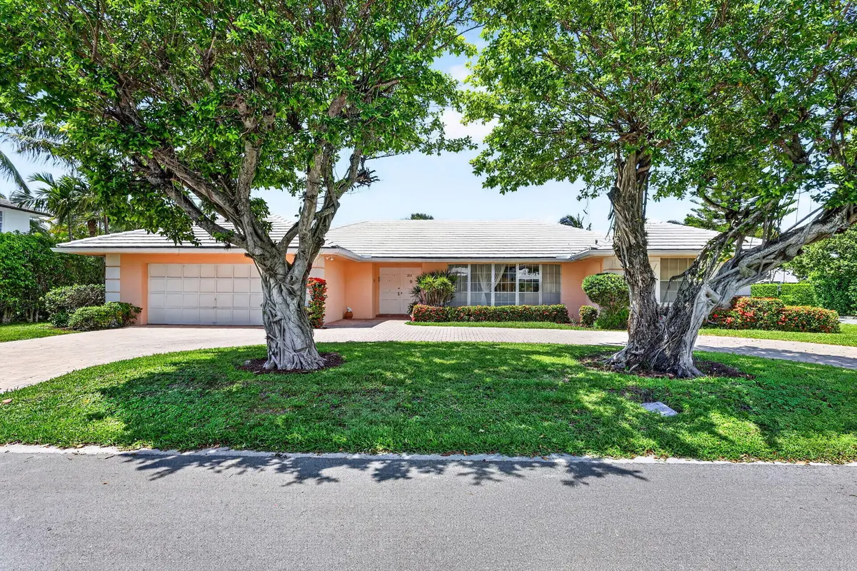 3-web-or-mls-5P1A6281 at 217 Plantation Road, Palm Beach