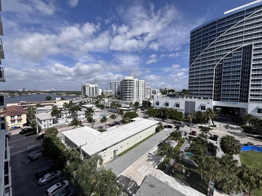 birch6 at 336 N Birch Road 8d, Fort Lauderdale