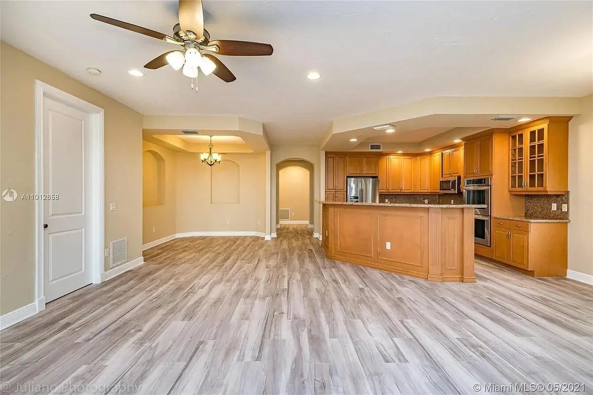 e815d3bd07eaf8dc98230fcabc788e45-uncropp at 7551 Old Thyme Court, Parkland