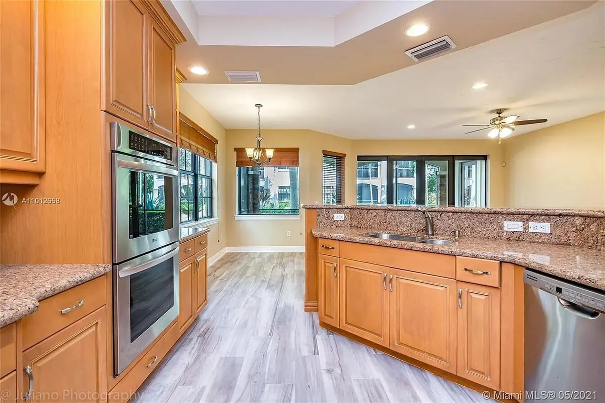 73824031b0ed909d54c5c5368b8d02b9-uncropp at 7551 Old Thyme Court, Parkland