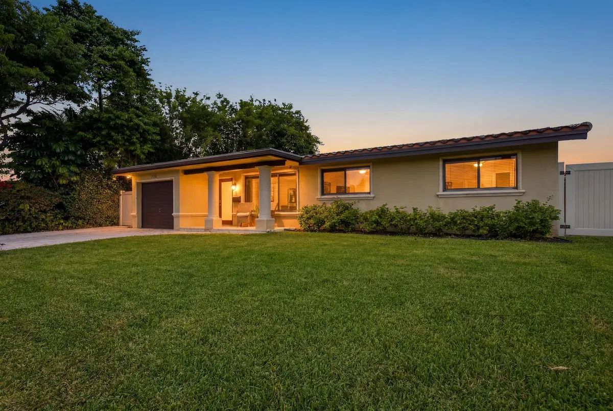 33_a-6-a at 730 SE 3rd Terrace, Pompano Beach
