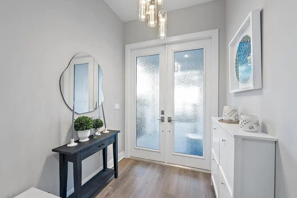 Foyer at 13526 Artisan Circle, Palm Beach Gardens
