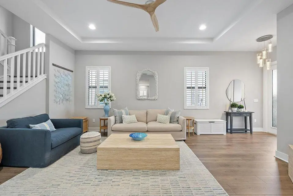 Living room 2 at 13526 Artisan Circle, Palm Beach Gardens