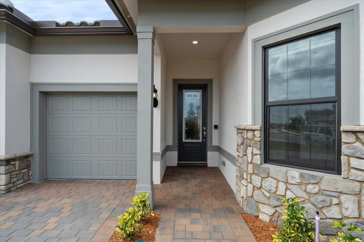 22-DSC00602 at 818 SE Courances Drive, Port St. Lucie