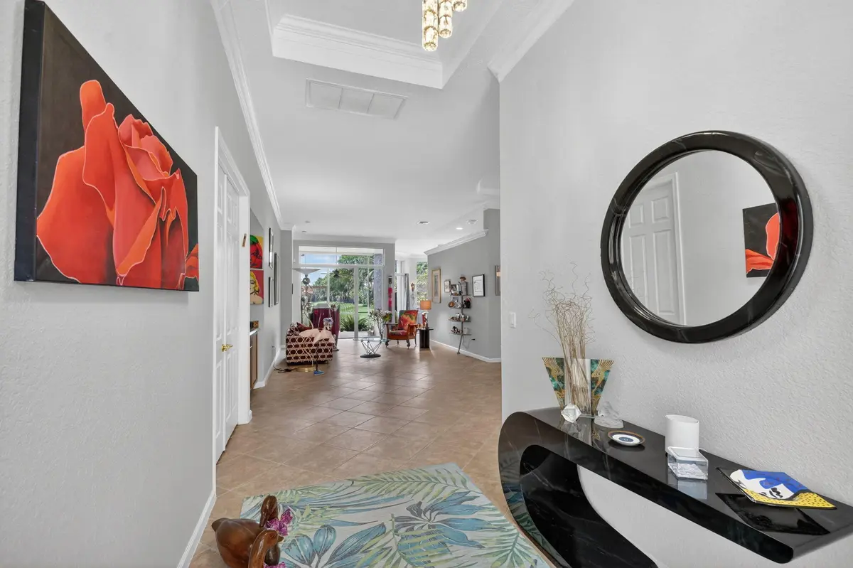 Foyer at 8553 E Via Grande, Wellington