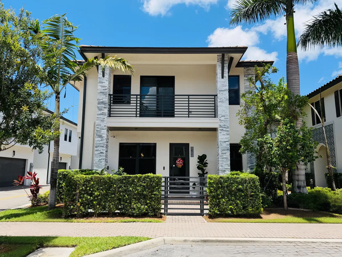 Front 1 at 8288 NW 44th Terrace, Doral