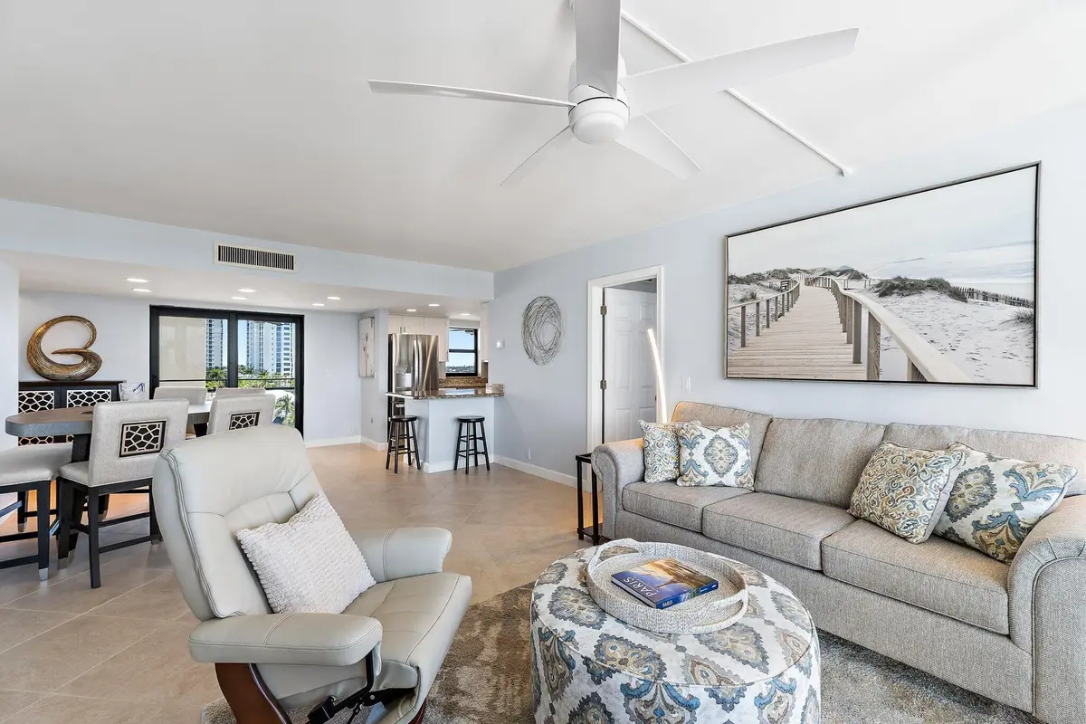 Living Room 3 at 336 Golfview Road 619, North Palm Beach