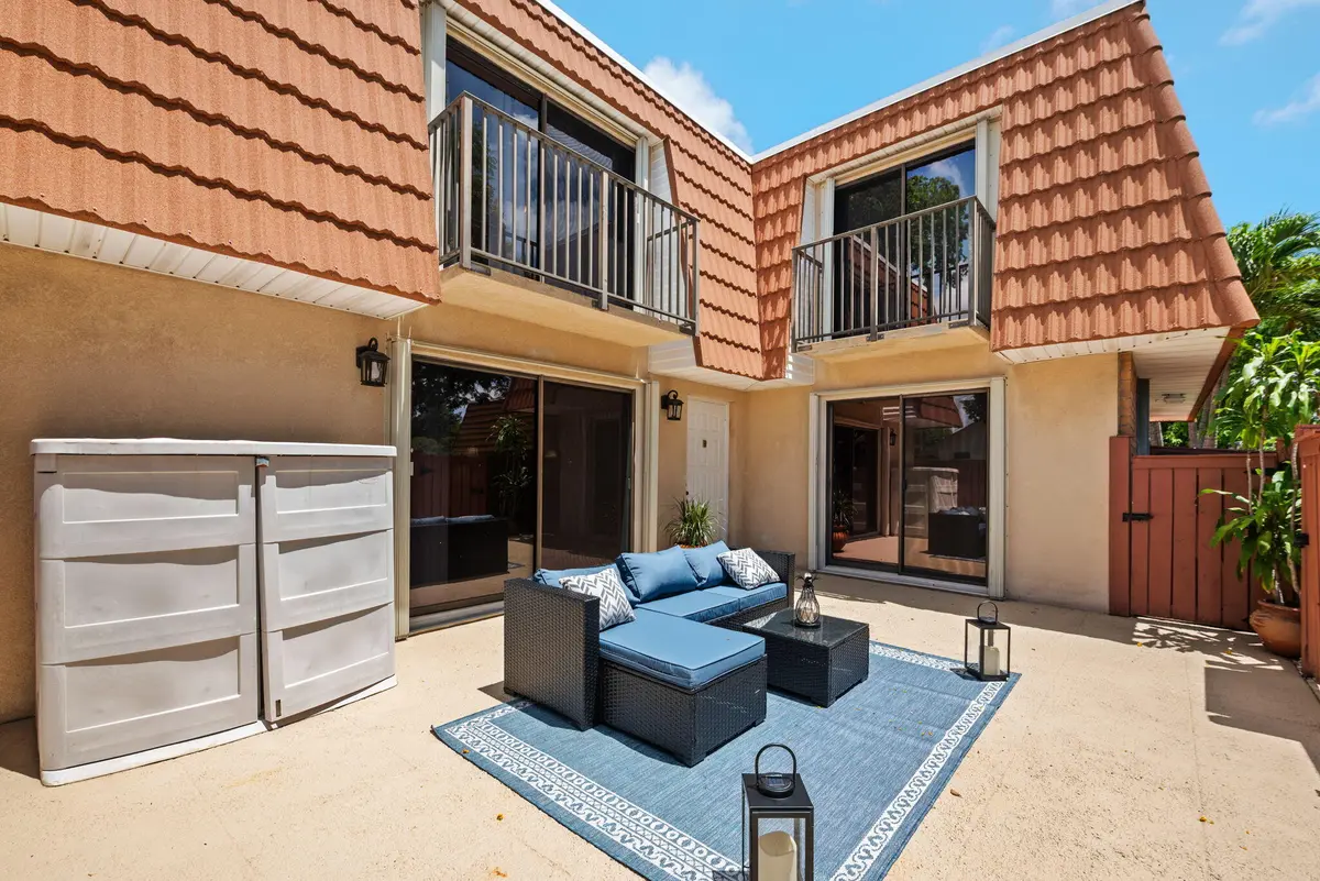 4-web-or-mls-2874-waterford-dr-s at 2874 Waterford Drive, Deerfield Beach