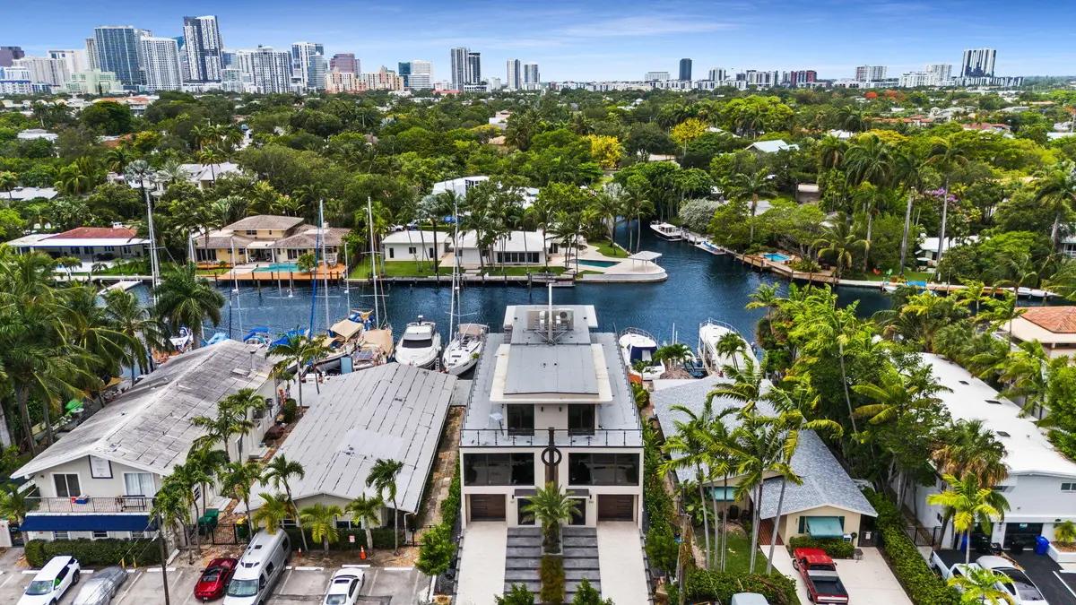 l44 at 321 Hendricks Isle, Fort Lauderdale