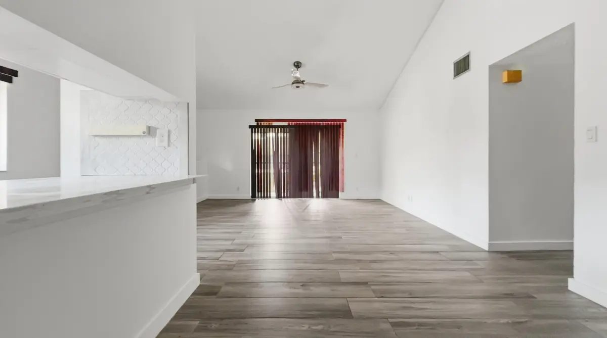 shot1_-3EV at 3031 N Oakland Forest Drive 201, Oakland Park