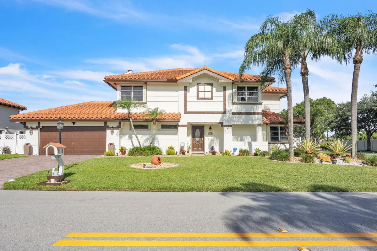 image at 6431 Olde Moat Way, Davie