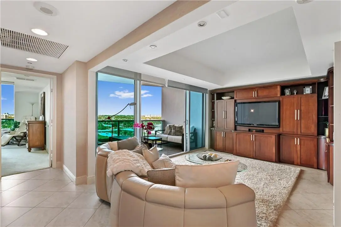 Photo 21 at 1600 S Ocean Boulevard 902, Lauderdale-By-The-Sea