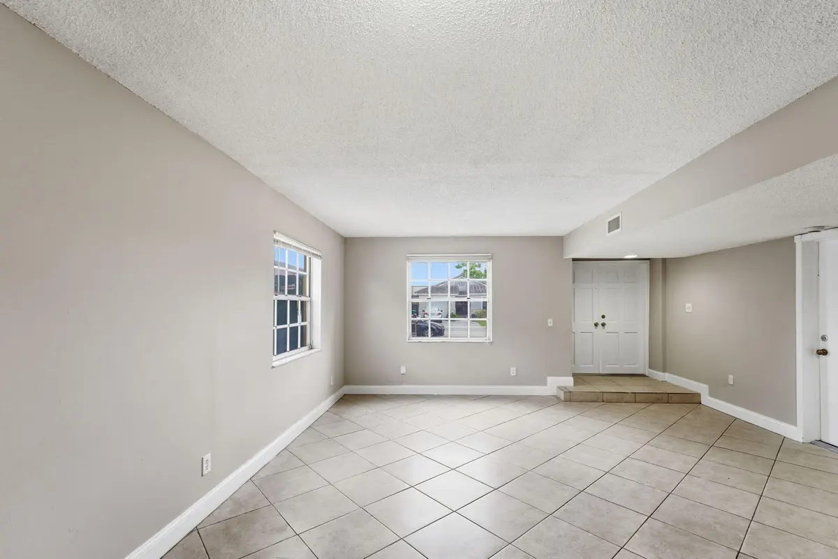 002_ListerPros at 10029 SW 146th Place, Miami