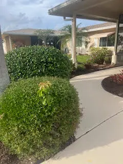 Front Walkway at 13368 Via Vesta B, Delray Beach