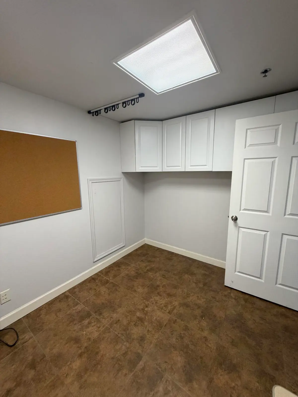 BONUS OFFICE at 575 NW Mercantile Place 110, Port St. Lucie