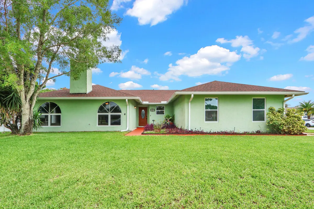 02_Image_2_mls at 127 Miramar Avenue, Royal Palm Beach