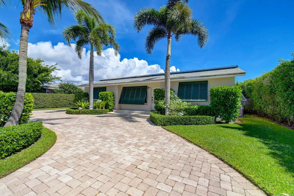 vassar 17422 at 174 Vassar Drive, Lake Worth Beach