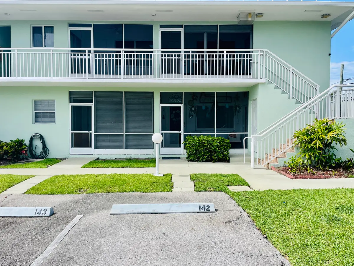 Entrance (3) at 2100 NE 38th Street 142, Lighthouse Point