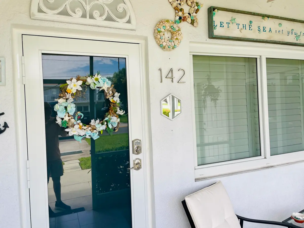 Lanai (2) at 2100 NE 38th Street 142, Lighthouse Point