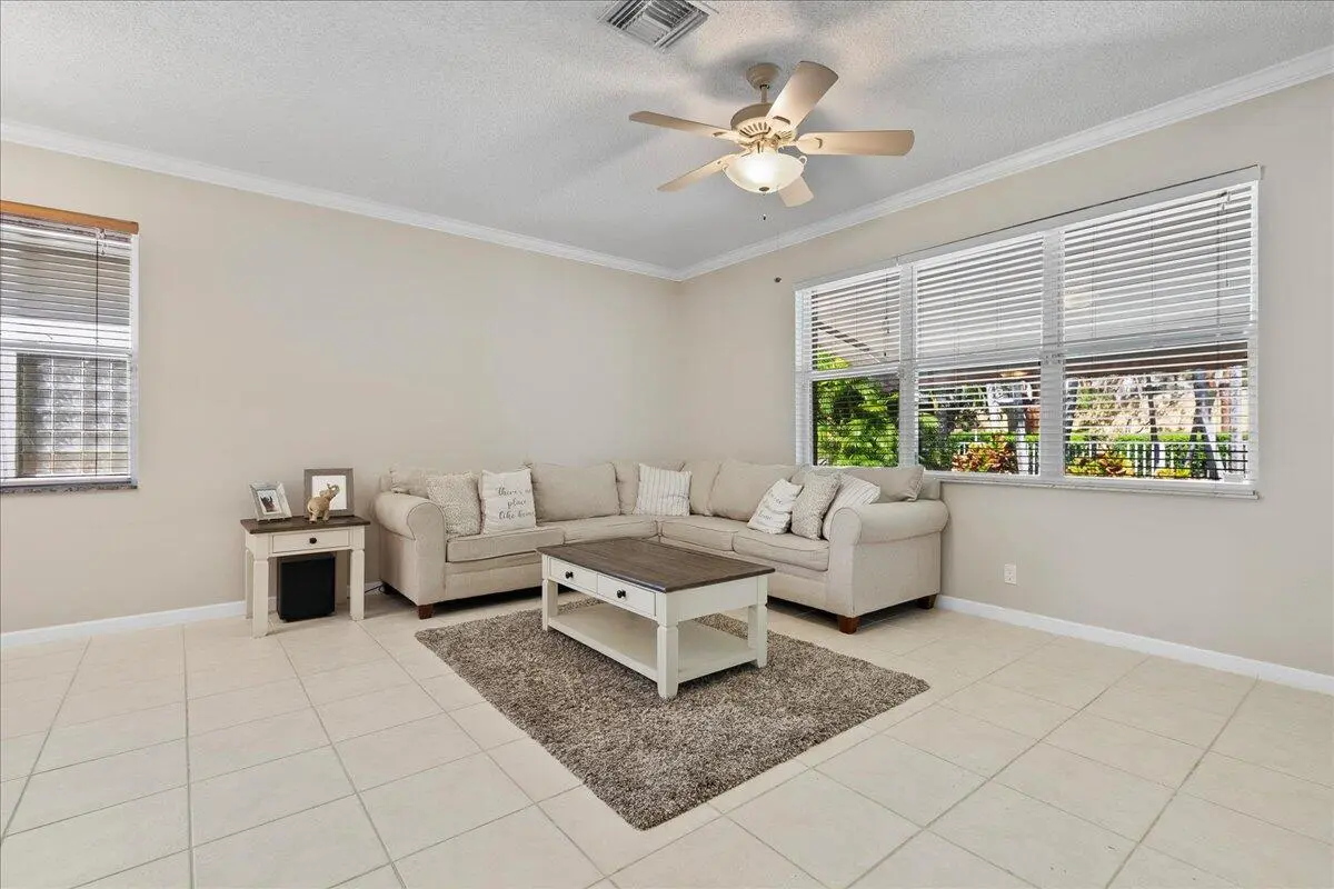 06-JLC_8023 at 114 Lancaster Way, Royal Palm Beach
