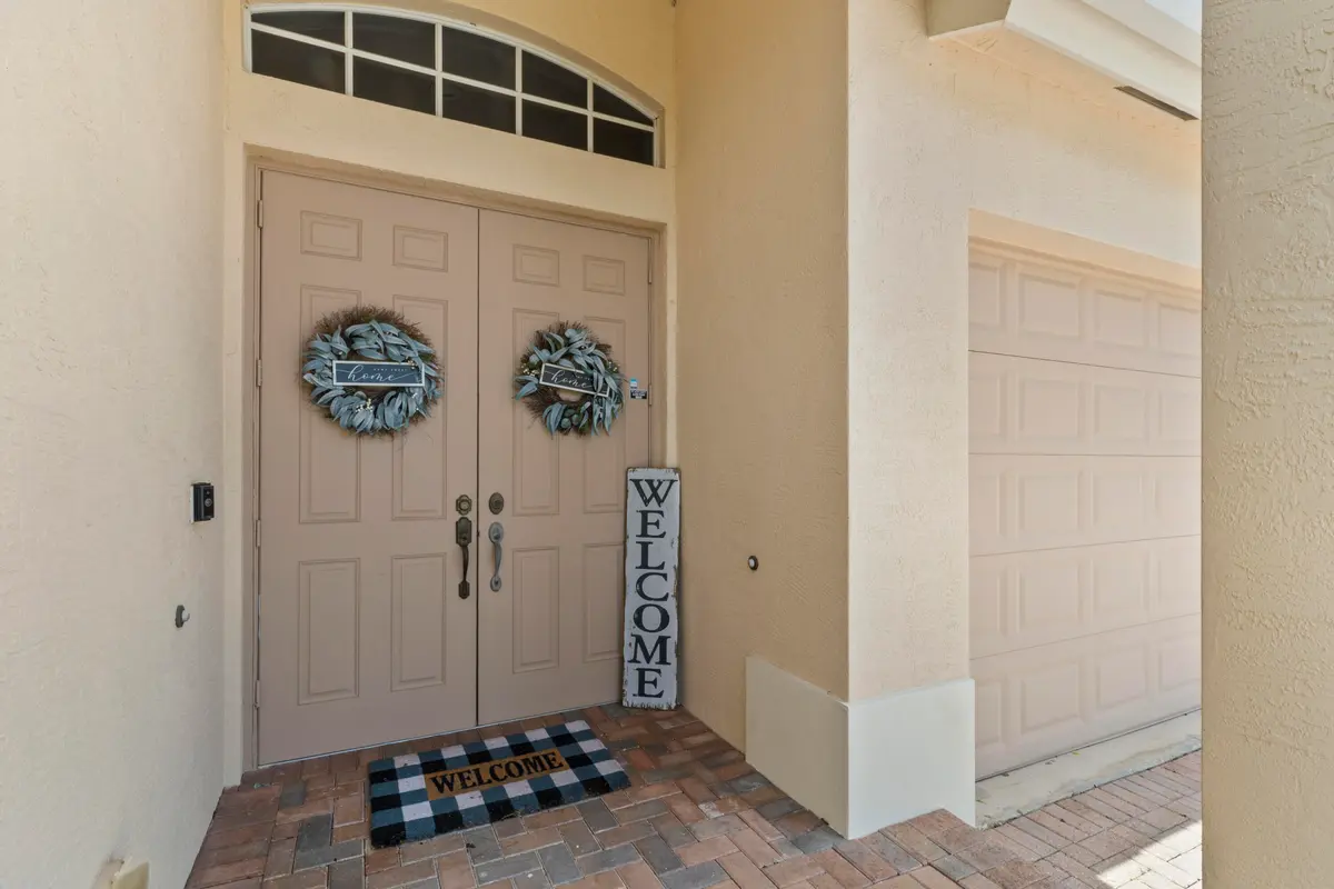 photos_high_resolution_4110_Silverstone_ at 4110 Silverstone Drive, Fort Pierce