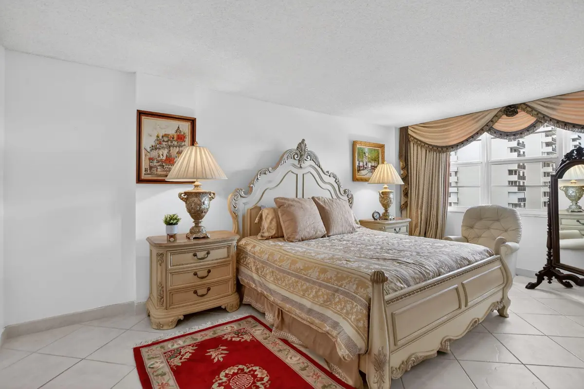 2121 N. OCEAN BLVD. #805W at 2121 N Ocean Boulevard 805w, Boca Raton