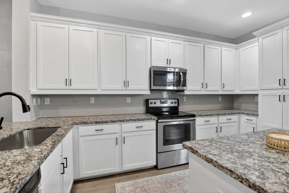 19-web-or-mls-_A7A4669 at 11613 SW 13th Court, Pembroke Pines
