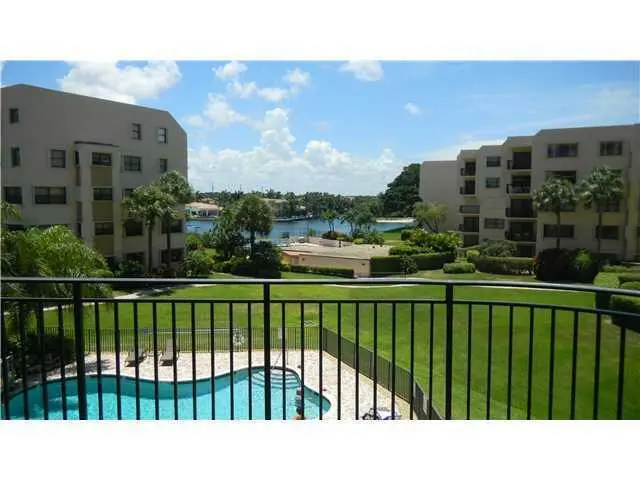 Views at 370 GOLFVIEW Road 302, North Palm Beach