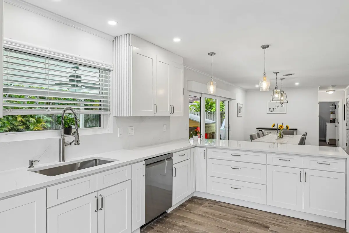 16-web-or-mls-SE 8th Ave-S1006-016 at 500 SE 8th Avenue, Deerfield Beach
