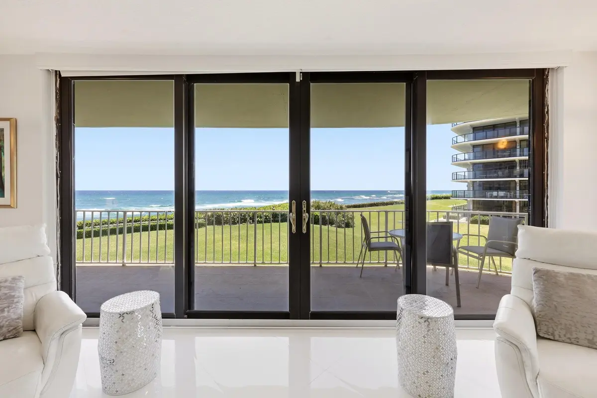 26_453a3635 at 3400 S Ocean Boulevard 2fii, Palm Beach