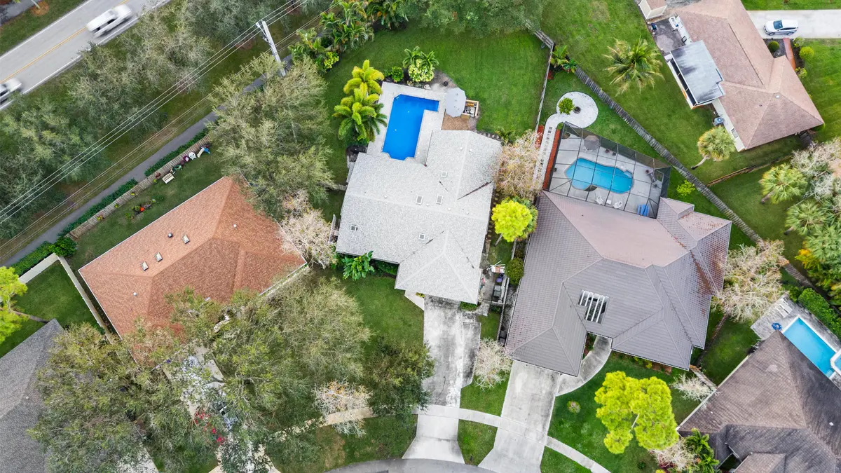 Off Greenview Shores at 911 Citrus Place, Wellington