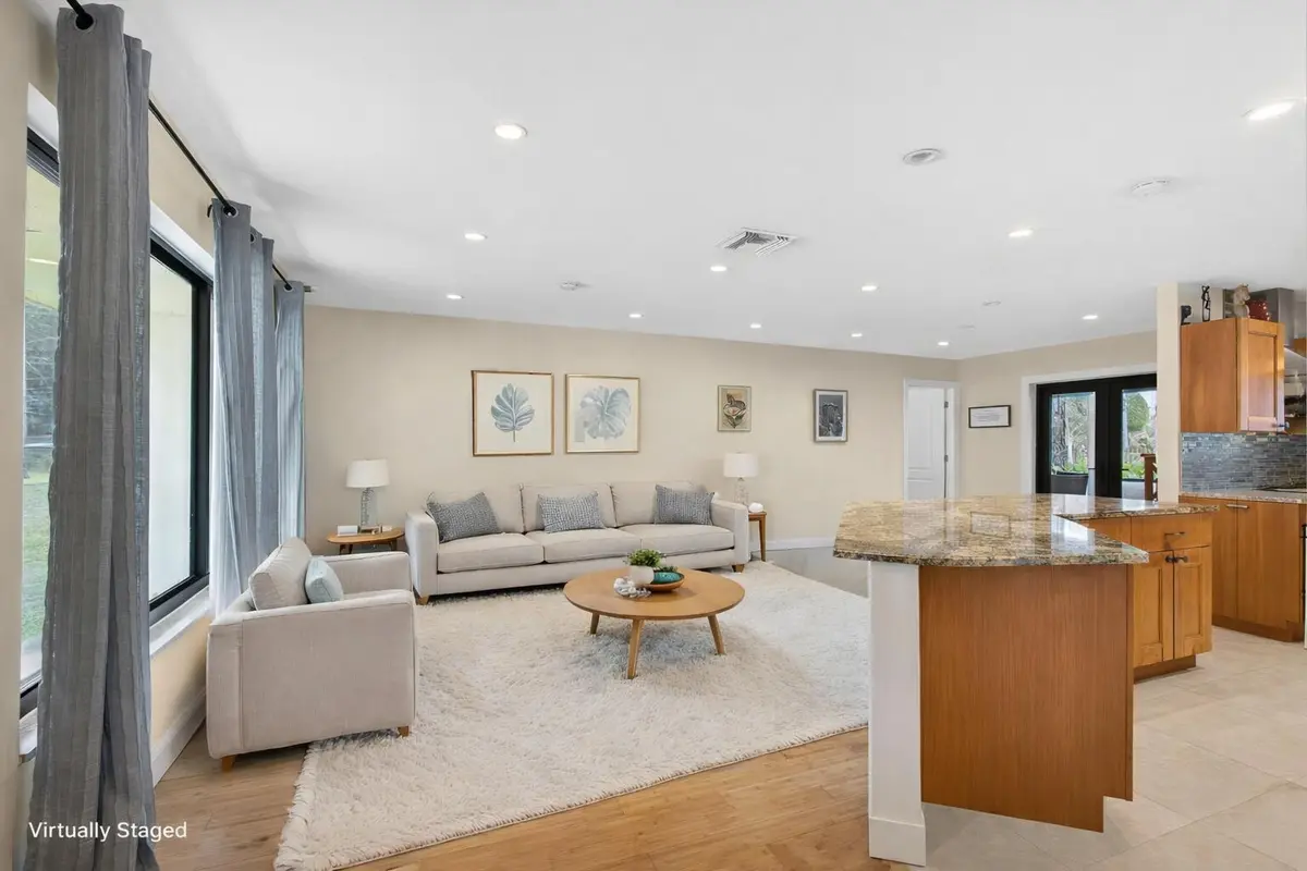 Entry Living at 749 W Rambling Drive, Wellington