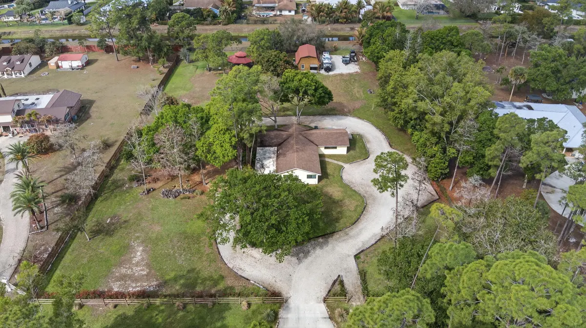 2 acre lot Exterior at 749 W Rambling Drive, Wellington