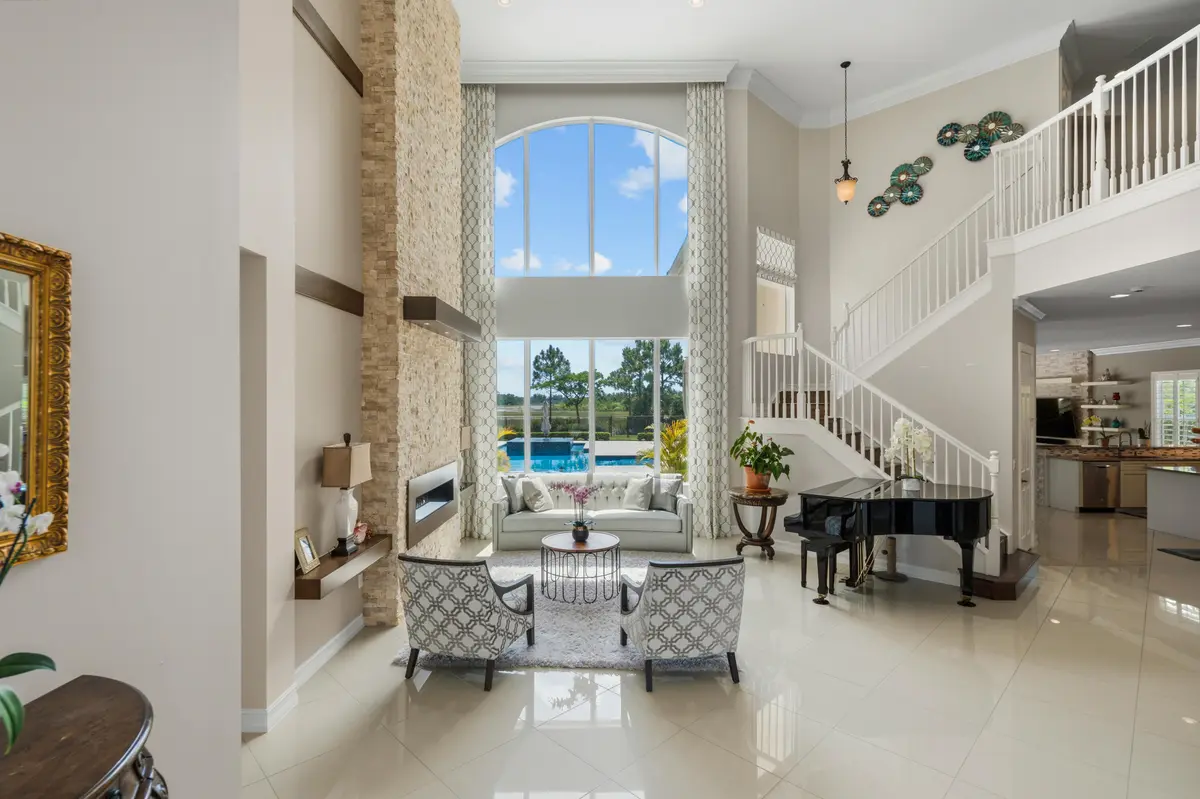 Entry/living room at 7727 Maywood Crest Drive, Palm Beach Gardens