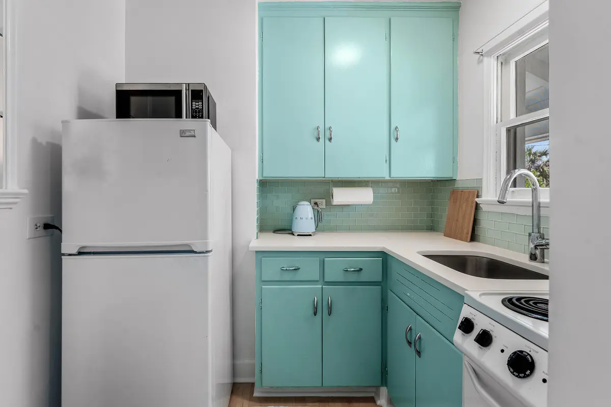 Kitchen at 424 Chilean Avenue 4, Palm Beach