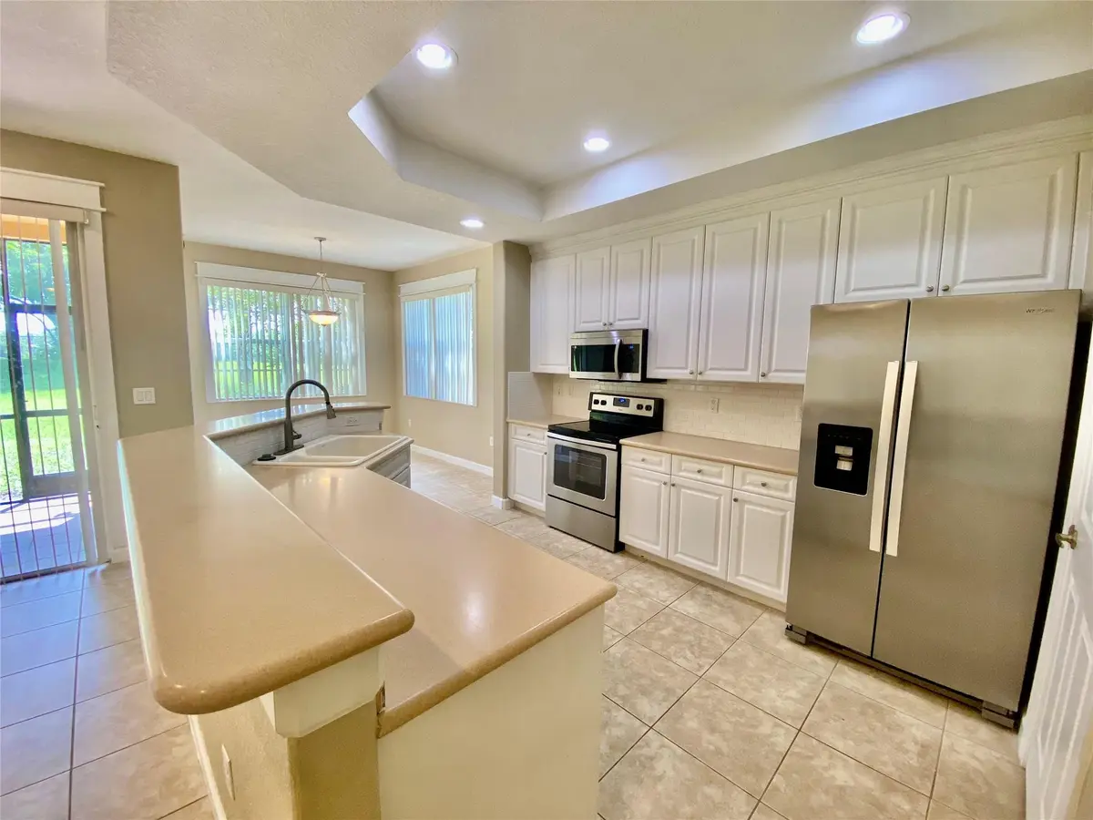 Photo 7 at 7911 NW 128th Lane 11-c, Parkland