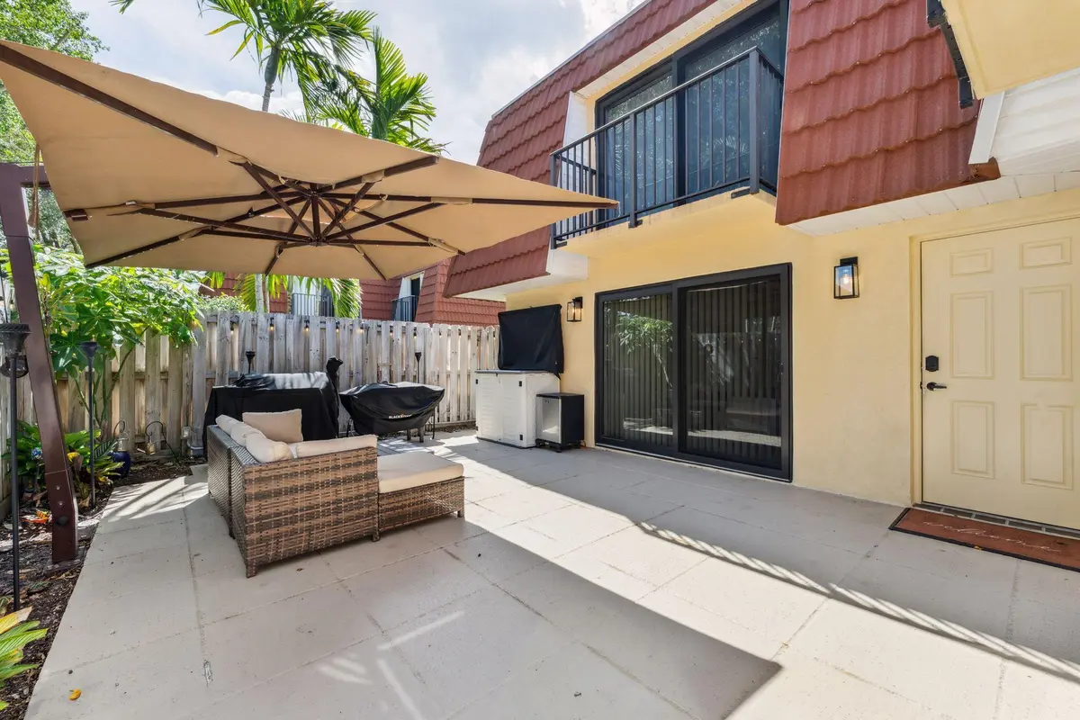 730 NW 99th Cir Plantation FL 04 at 730 NW 99th Circle, Plantation