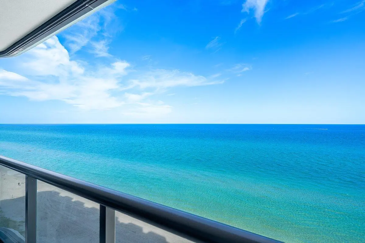 032-250SouthOceanBoulevard-11C-BocaRaton at 250 S Ocean Boulevard 11c&d, Boca Raton