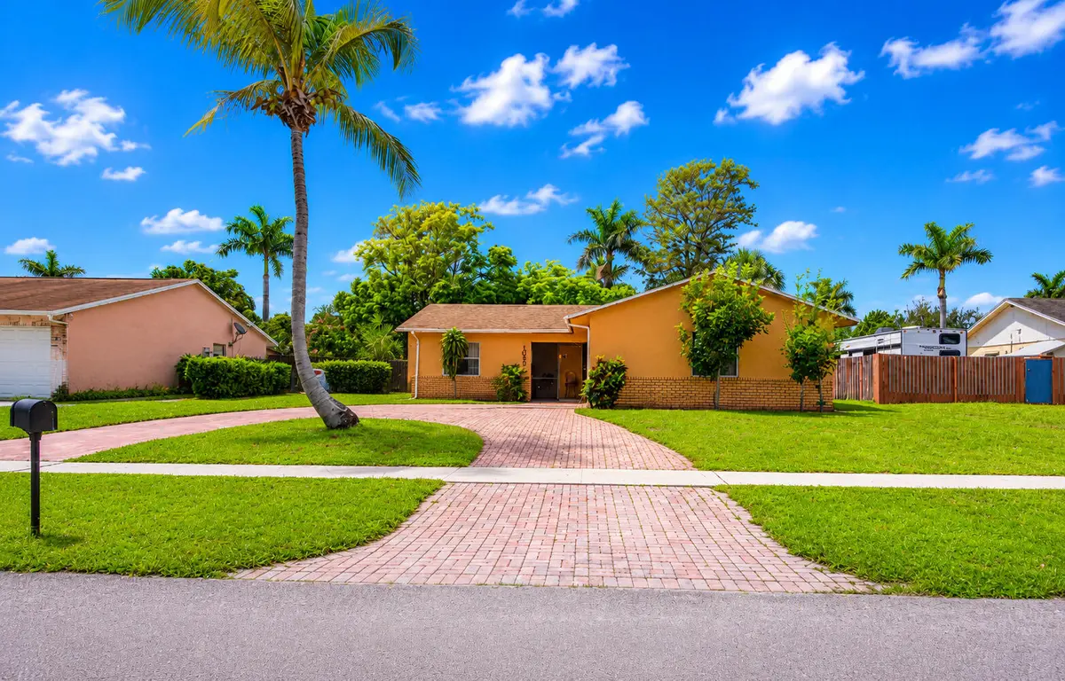 casa-6 at 10304 Pippin Lane, Royal Palm Beach