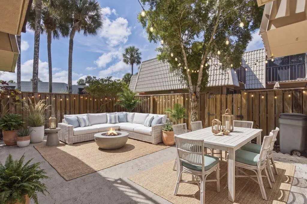 staging-ai-lite-UXhv6ixClnZsyC9Ht5x8.jpg at 5701 57th Way, West Palm Beach